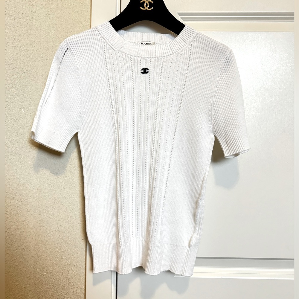 Chanel white t shirt